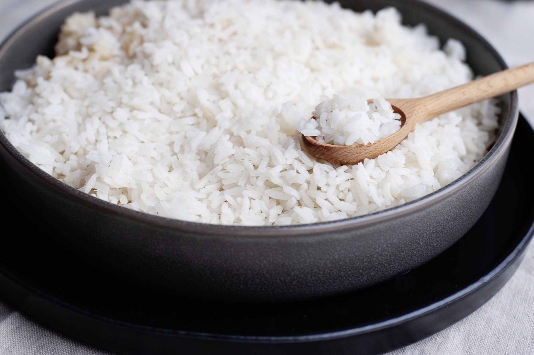 How to make the white rice?